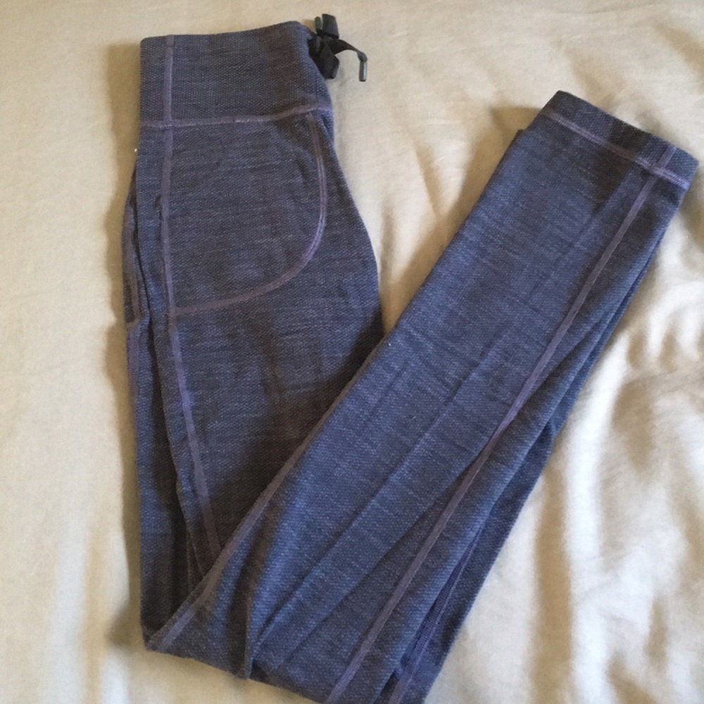 Lululemon straight leg Joggers